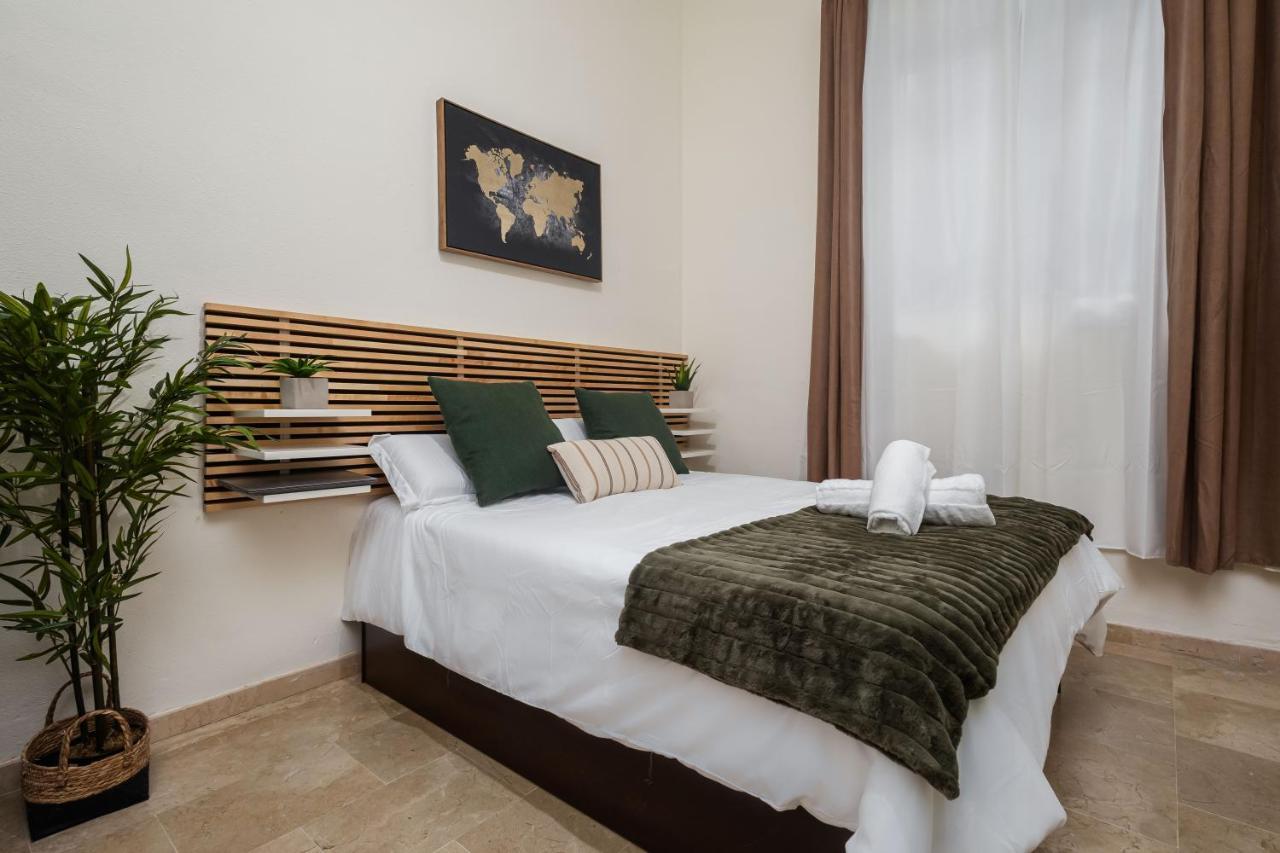 Central Studio Apartment مالقة المظهر الخارجي الصورة