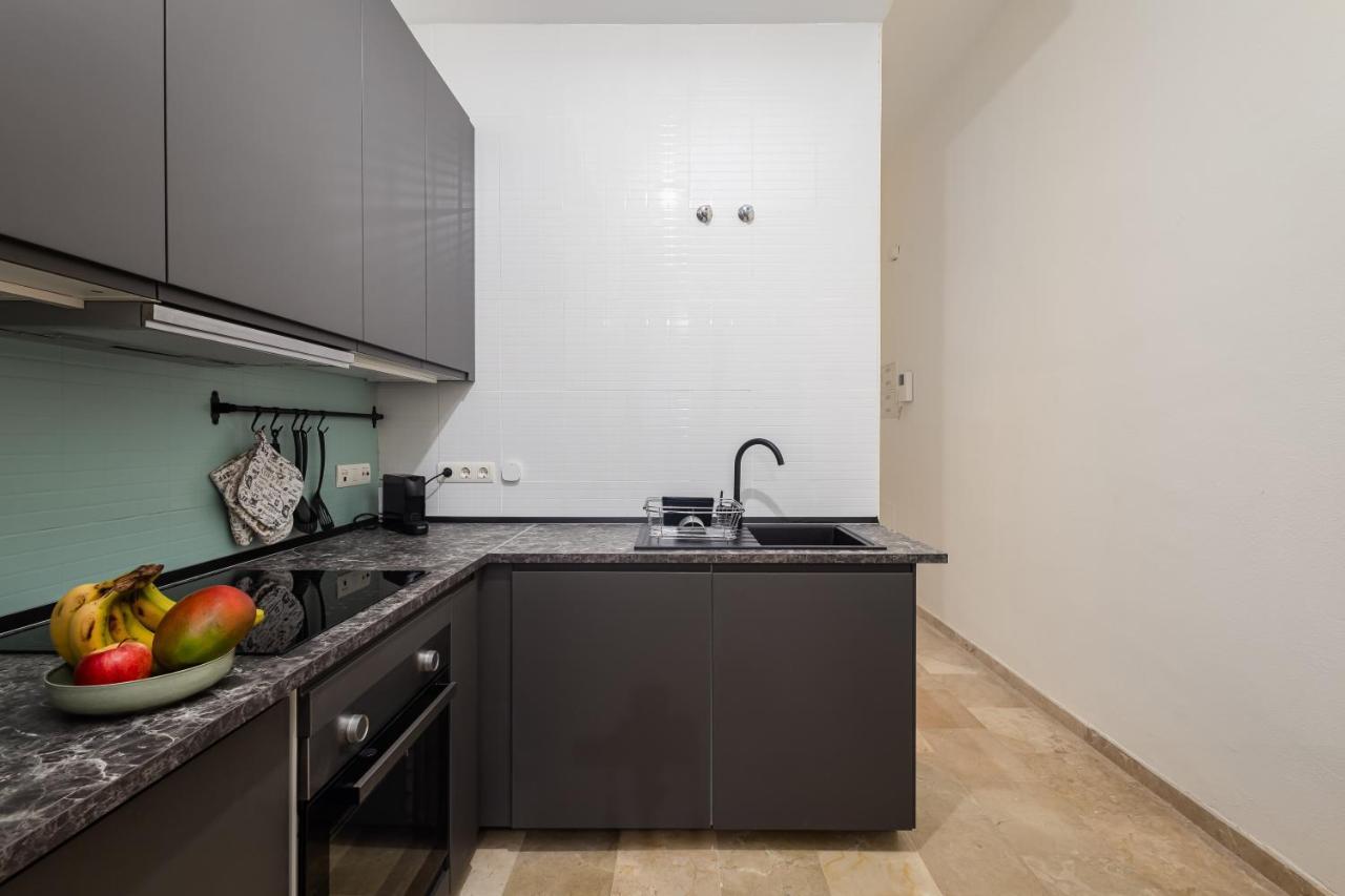 Central Studio Apartment مالقة المظهر الخارجي الصورة